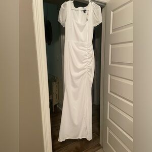 Windsor medium white long dress with sheer sleeves
